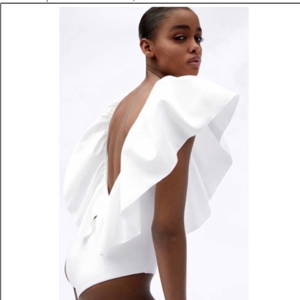 ZARA | White Plunging Exaggerated Ruffle One Piece Swimsuit Size M
